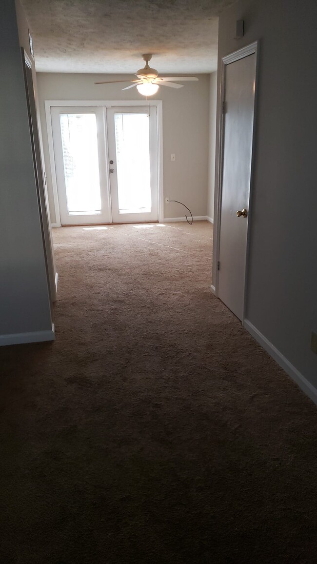 Building Photo - 2259 Salt Springs Pl