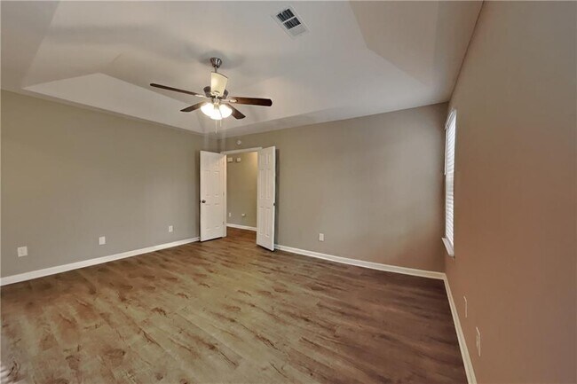 Building Photo - 2071 Boone Pl