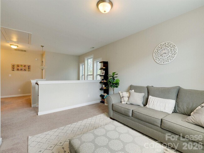 Building Photo - 7121 Toxaway Ln