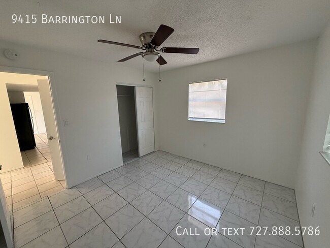 Building Photo - 9415 Barrington Ln