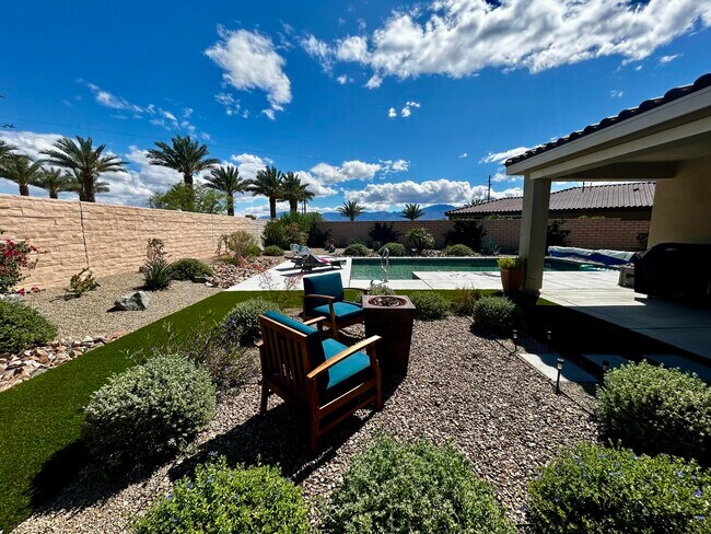 Building Photo - 43930 Arancia Way