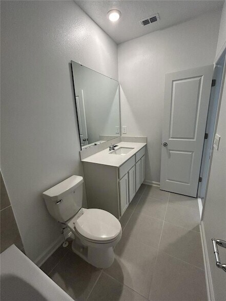 Building Photo - 3111 Kurtz Ter