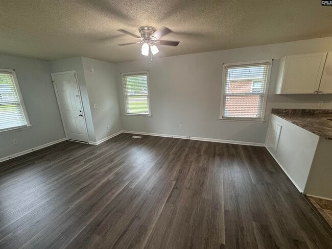 Building Photo - 3116 Plantation Dr