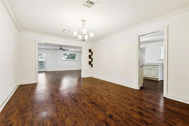 Building Photo - 3512 James Dr