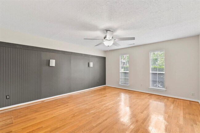 Building Photo - 18711 Candlechase Dr