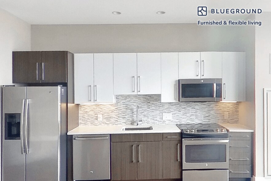 Building Photo - 1 Nashua St