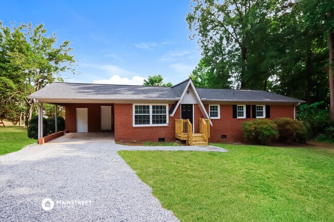 Building Photo - 262 Timberland Loop
