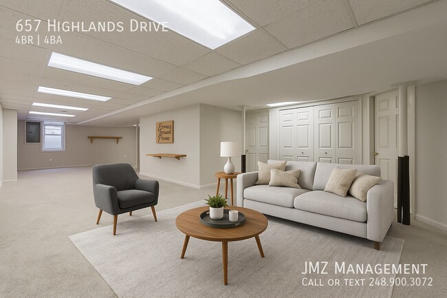 Building Photo - 657 Highlands Dr