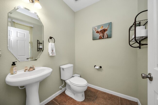 Building Photo - 1601 Bel Riposo Ln