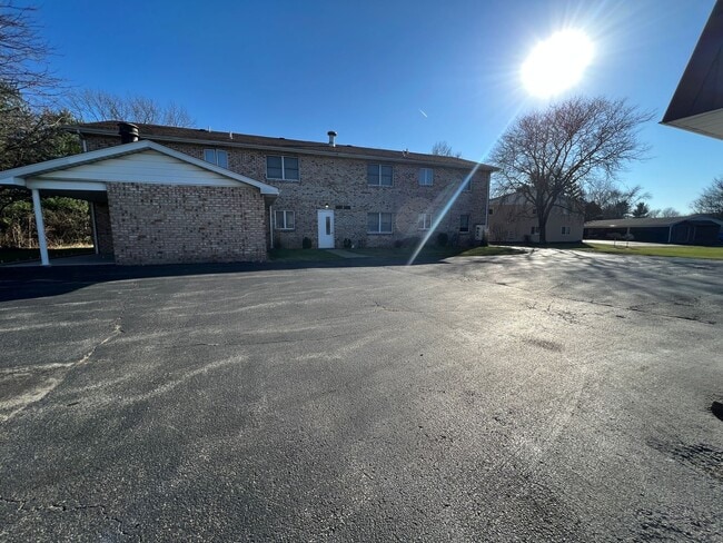Building Photo - 8426 Colwyn Ct