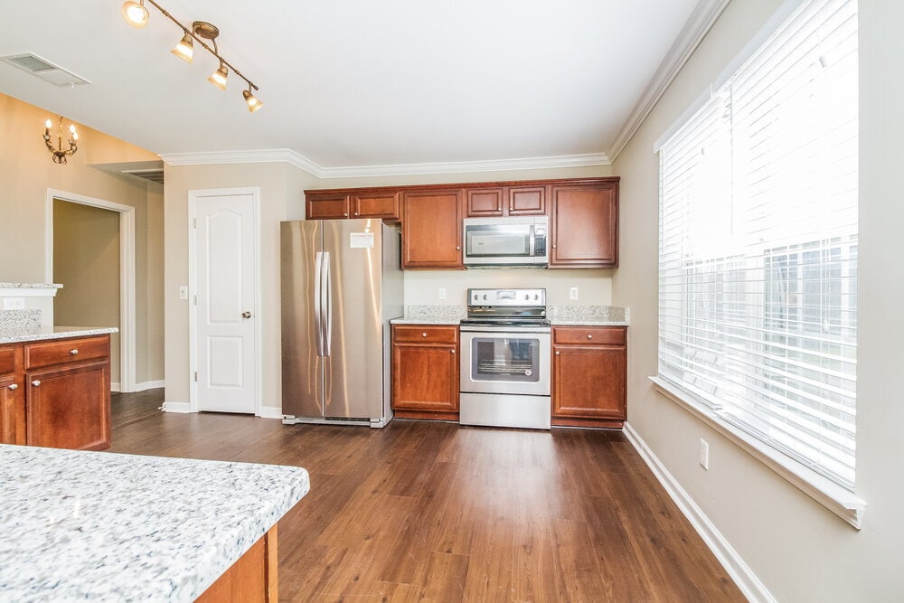 Building Photo - 102 Rushing Water Ct