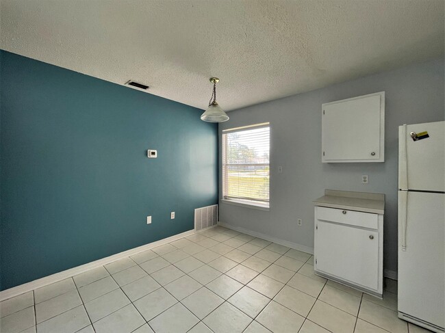 Building Photo - 4724 Connor Dr