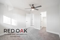 Building Photo - 821 N Wilcox Ave