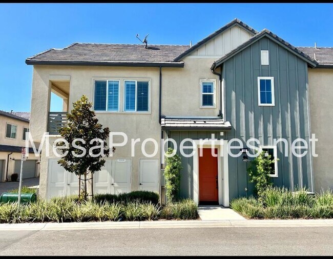 Primary Photo - 3880 S Oasis Paseo