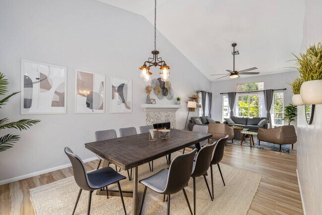 Building Photo - 79150 Ocotillo Dr