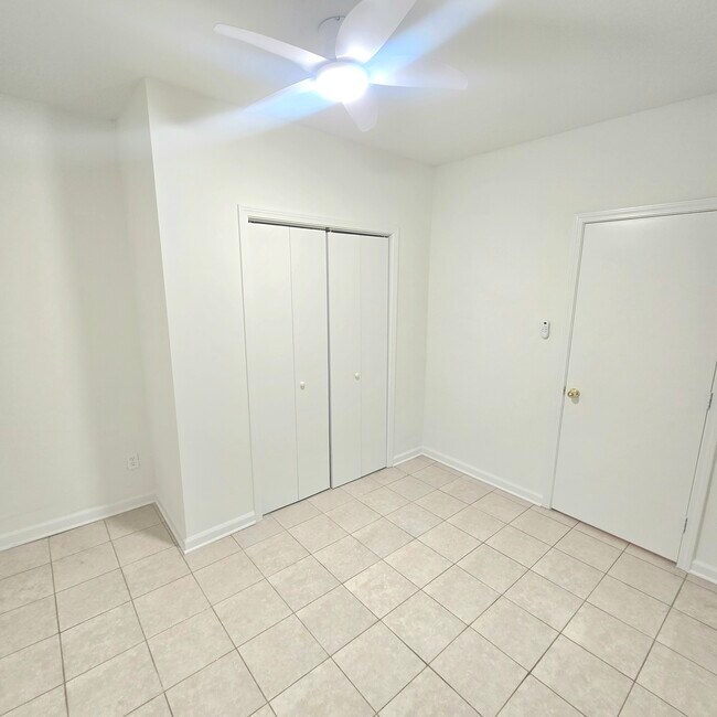 Building Photo - 1831 Shepherd Cir SW