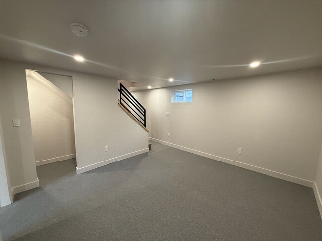 Building Photo - Immaculate FULL-REMODEL: 3 Bed 2 Bath Spokane Home w/ Brand New Everything!!