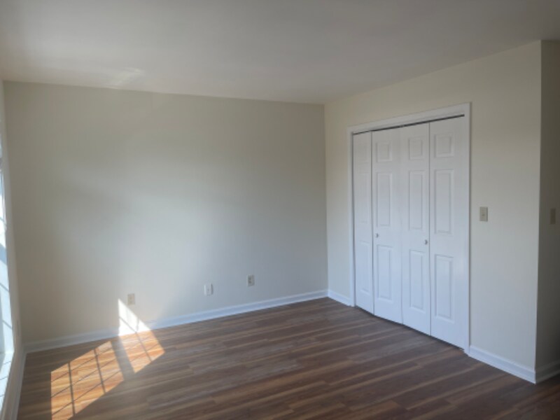 Building Photo - 6921 Porcher Dr