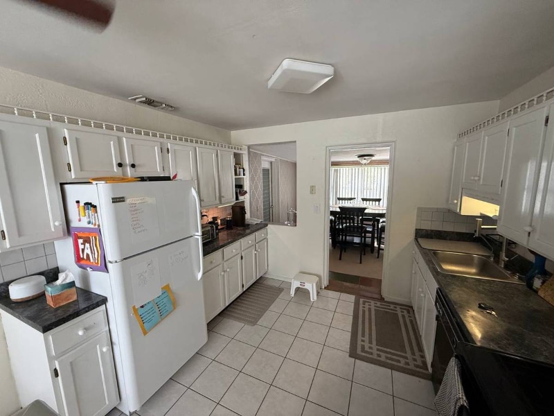 Building Photo - 23 Hibiscus Dr