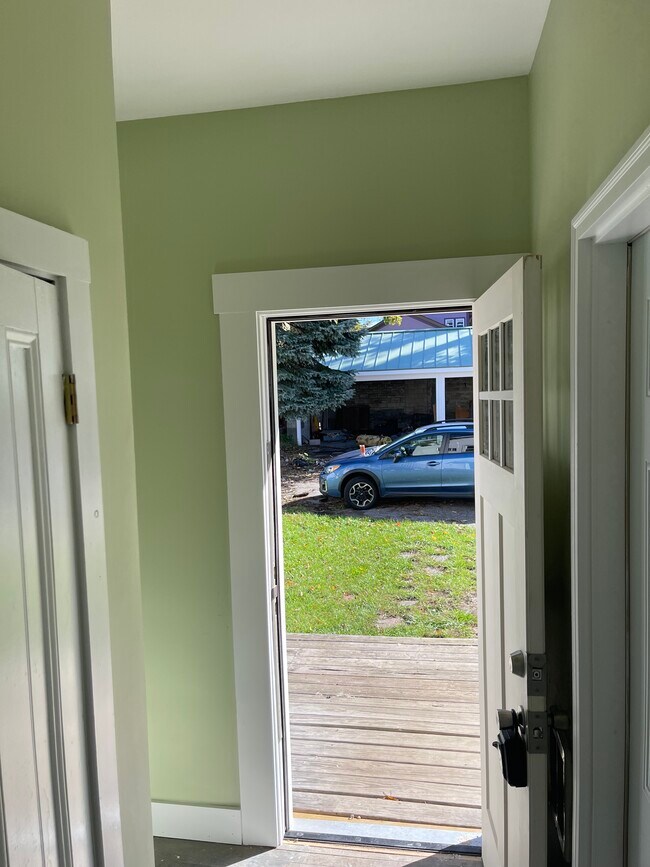 Unit2 Back Entrance - 101 Walnut St