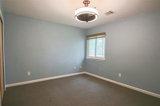 Building Photo - 1109 Traci Michelle Dr