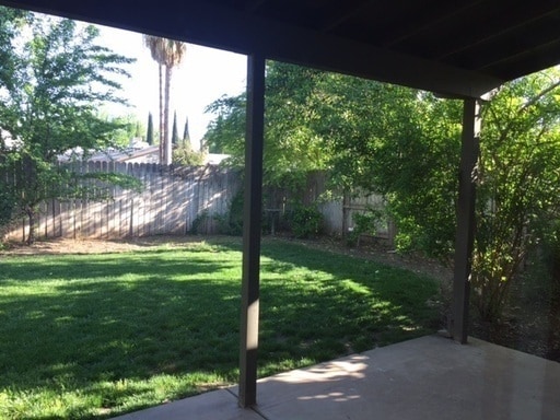 Building Photo - Beautiful home in private cul-de-sac!