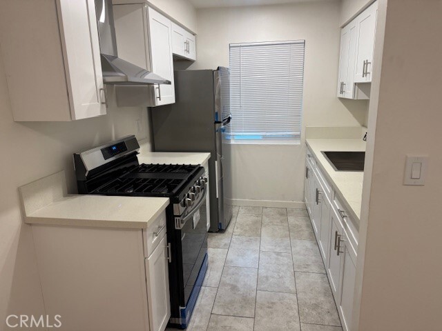 Building Photo - 283 Redondo Ave