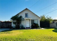 Building Photo - 2028 E Cienega Ave