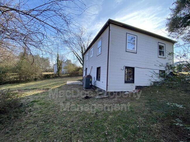 Building Photo - 1719 Lafayette Blvd