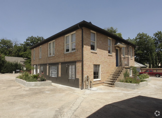 Building Photo - Enfield House