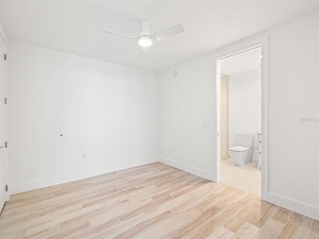 Building Photo - 5120 Marina Wy