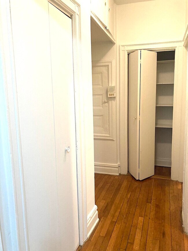 Building Photo - 6045 JFK Blvd E