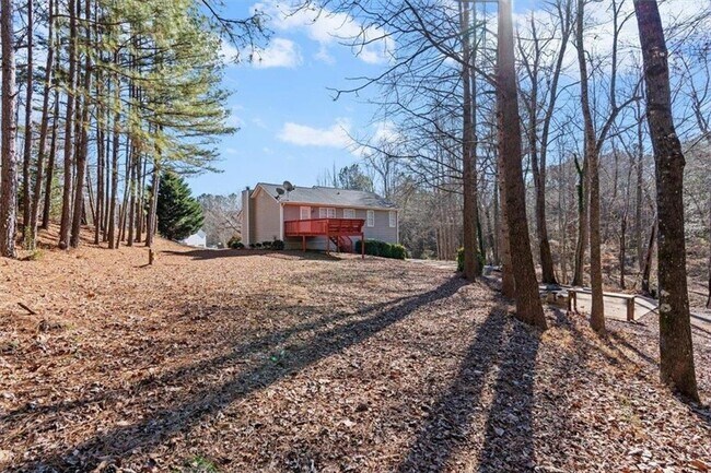 Building Photo - 585 Bethany Woods Dr