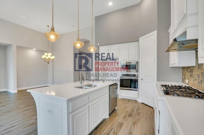 Building Photo - Spacious Home with Office & Media Room in Tavolo Park