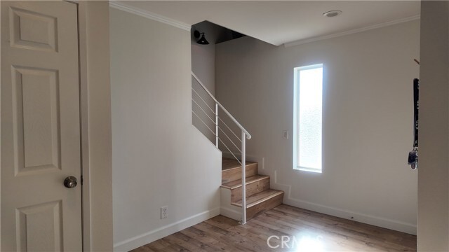 Building Photo - 700 Golden Springs Dr