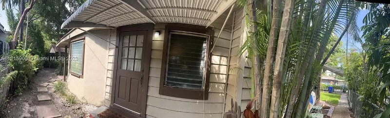 Primary Photo - 2430 SW 25th Ter