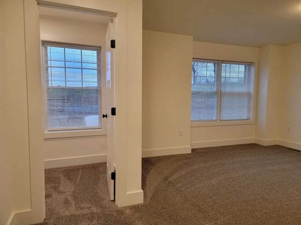 Building Photo - 16 Burk Ct