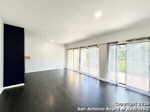 Building Photo - 8642 Fredericksburg Rd