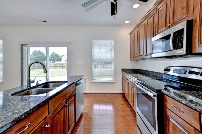 Building Photo - 4688 Yeardley Loop