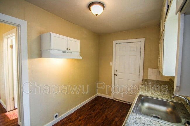 Building Photo - 1414 Gorman