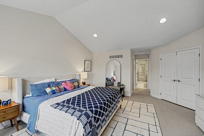 Building Photo - 3212 Brackley Dr