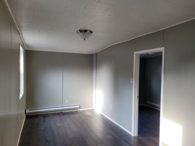 Building Photo - 509 W Centre St