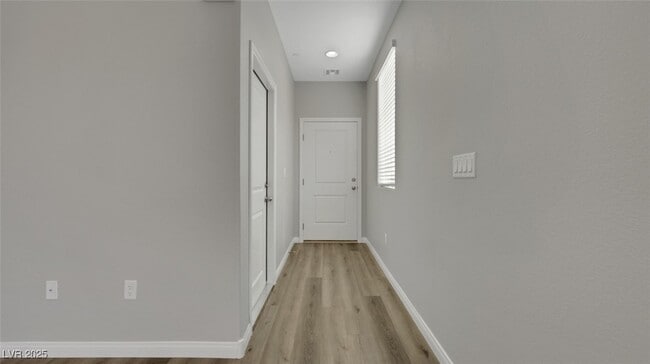 Building Photo - 404 Grand Toccata St