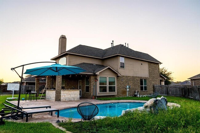 Primary Photo - 3203 Hawkins Glen Ln