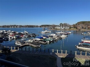 Building Photo - 18711 Vineyard Point Ln