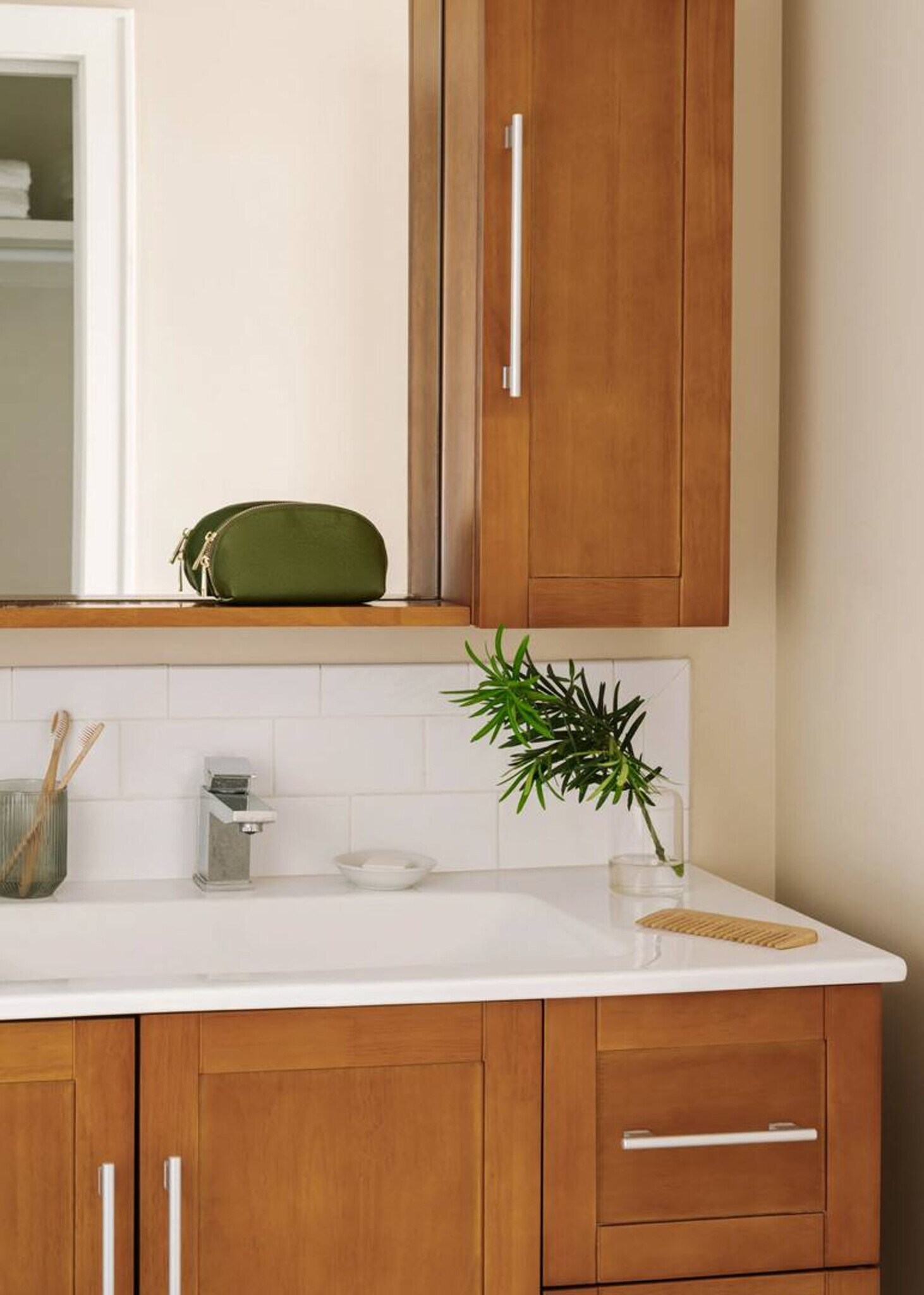 Building Photo - 925 Common St