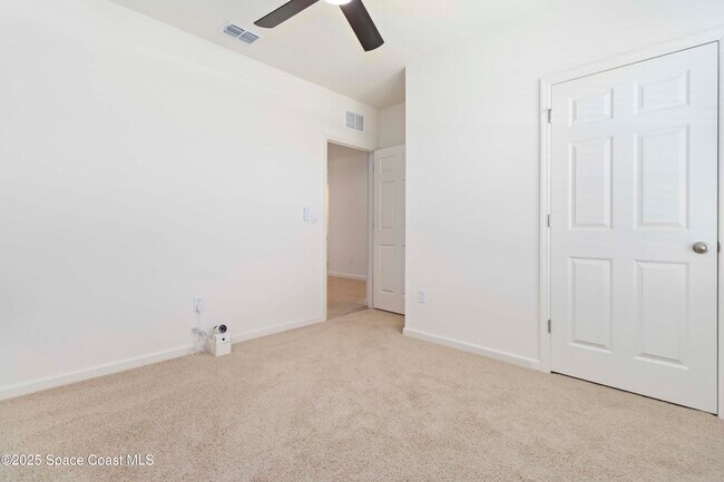 Building Photo - 7144 Topaz Dr