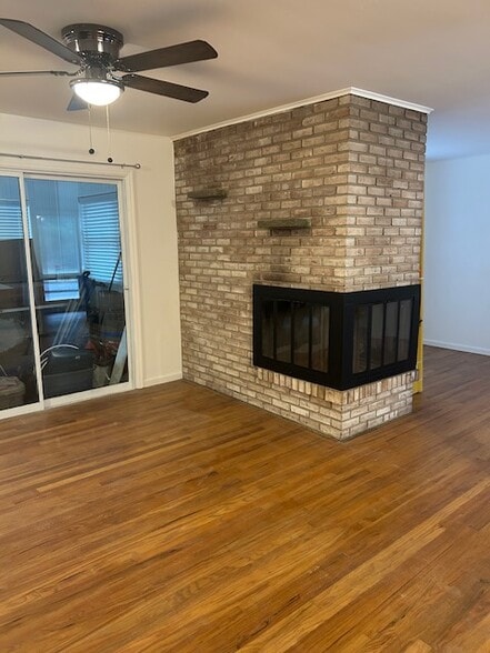 Building Photo - 207 Steven Dr