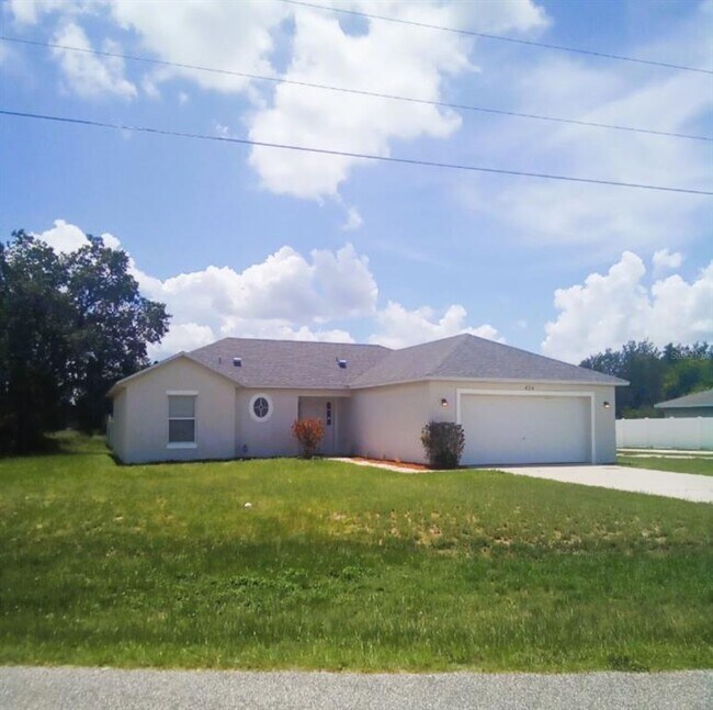 Primary Photo - 424 Danube Way