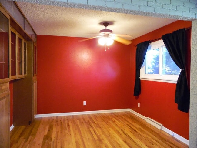 Building Photo - 7001 Windsor Blvd